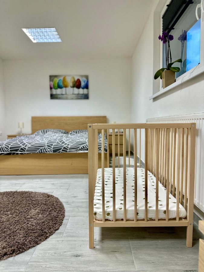 Apartman Pantaren Stará Bystrica Zewnętrze zdjęcie